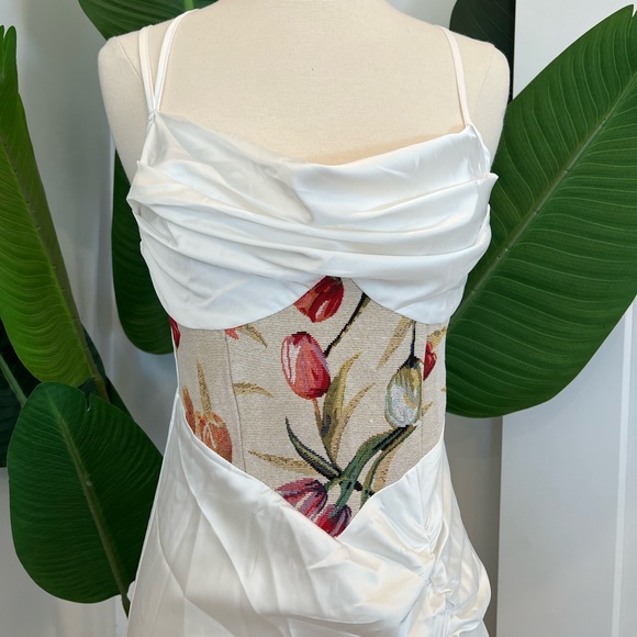 SHEIN MOD Flower Printed Assymetric Hem Spaghetti Strap Dress, Size: S - Picture 3 of 6